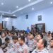 Bhabinkamtibmas Polres Deiyai Polda Papua Tengah Laksanakan Penanaman Bibit Ubi di Lahan Pertanian
