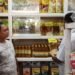 Sat Reskrim Polres Jayapura Polda Papua Cek Harga dan Stok Kebutuhan Pangan di Toko Sembako