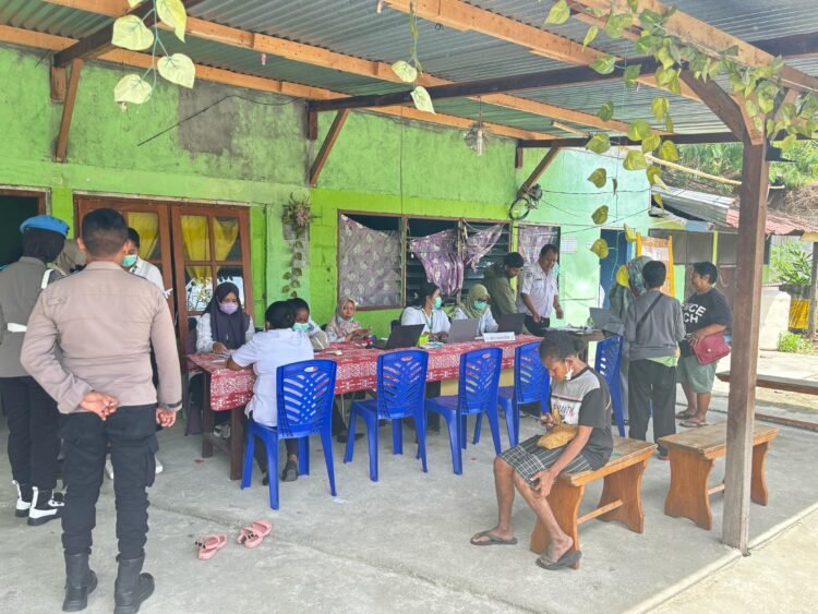 Subsatgas Keladi Sagu Polres Jayapura Bersama Puskesmas Komba Perkuat Program Penanganan Stunting