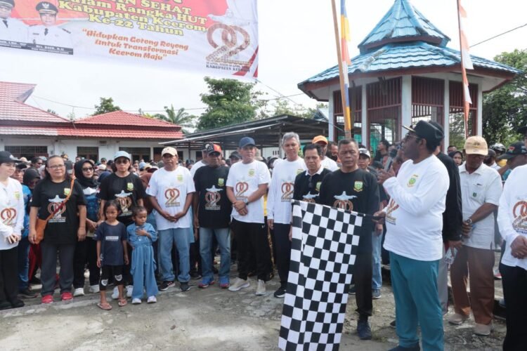 Kapolres Keerom Hadiri Jalan Santai Dalam Rangka HUT Kabupaten Keerom ke-22