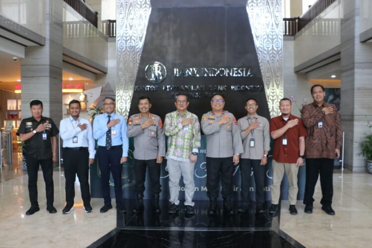 Jalin Silaturahmi, Wakapolda Papua Kunjungi Kepala Pimpinan Bank Indonesia Perwakilan Papua