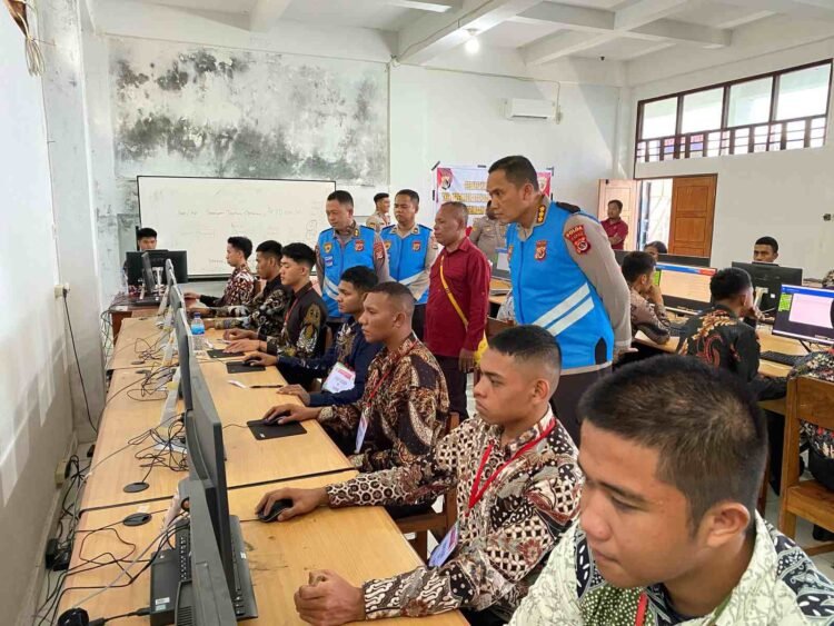 Polda Papua Gelar Tes CAT Akademik kepada Calon Taruna/i Akpol Tahun Anggaran 2025