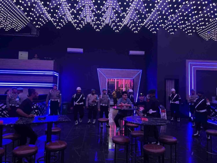 Polresta Malang Kota Dan Jajarannya Lakukan Patroli Preemtif dan Peventif Pencegahan Premanisme Di Wilayah Kota Malang