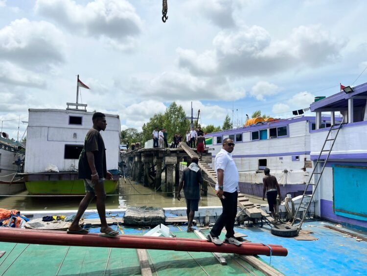 Polres Tolikara Sosialisasikan Layanan Pengaduan Masyarakat (DUMAS) Propam Polri