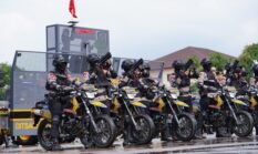 Polri Peragakan Model Pelayanan Unjuk Rasa Terbaru pada Apel Kasatwil 2025, Dirsamapta: “Semua Tindakan Harus Sesuai Prosedur dan Berbasis HAM”