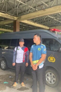 Tim Forensik dan DVI Polda Papua Barat Gelar Otopsi Korban Yang Ditemukan di Mobil Innova