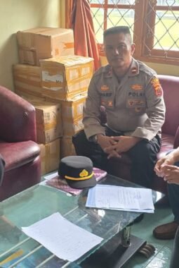 Bhabinkamtibmas Kelurahan Mararena Perkuat Sinergi dengan SMA Negeri 1 Sarmi melalui Kunjungan Kamtibmas