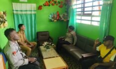 Polri Hadir di Lingkungan Pendidikan, Binmas Polres Mamberamo Tengah Kunjungi SD YPPGI Kobakma