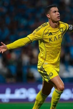 Cristiano Ronaldo kembali dan Langsung Cetak Gol untuk Al Nassr vs Al Fateh