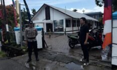 Ibadah Minggu Paskah di Waropen Berlangsung Khidmat, Kapolres Waropen Pastikan Keamanan dan Kelancaran