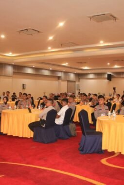 Bid Humas Polda Papua Tutup Pelatihan Peningkatan Kemampuan Operator Humas dan PPID Semester I Tahun 2026