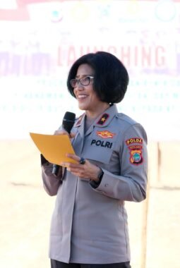 Wakapolda Papua Barat Pimpin Launching Penangkaran Benih Jagung Petani Milenial OAP