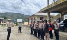 Mengawal Aktivitas Warga, Polres Tolikara Gelar Patroli Humanis di Karubaga 