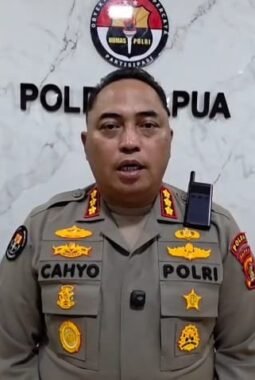 Polda Papua Tebar Kepedulian melalui Penyaluran Hewan Kurban Jelang Iduladha 1447 H