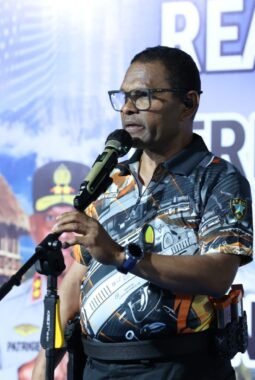 Sertifikasi Tembak Reaksi IPSC Angkatan II Tahun 2026 Berakhir, Kapolda Papua Dorong Peningkatan Kompetensi Personel